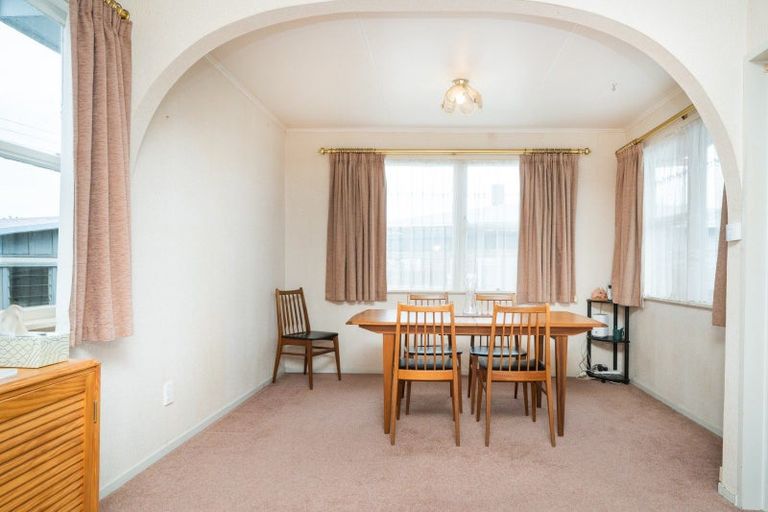 Photo of property in 46 Duff Crescent, Highbury, Palmerston North, 4412
