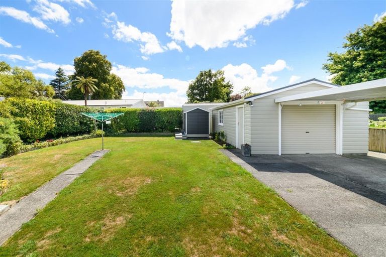 Photo of property in 10 Bond Street, Marton, 4710