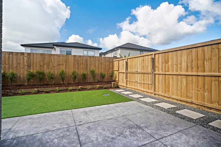 Photo of property in 7 Renga Renga Road, Flat Bush, Auckland, 2019