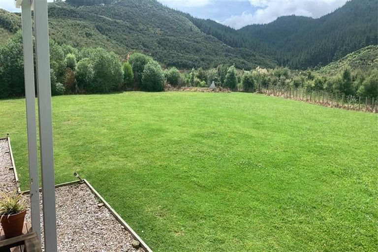 Photo of property in 22 Marua Way, Dome Forest, Warkworth, 0981