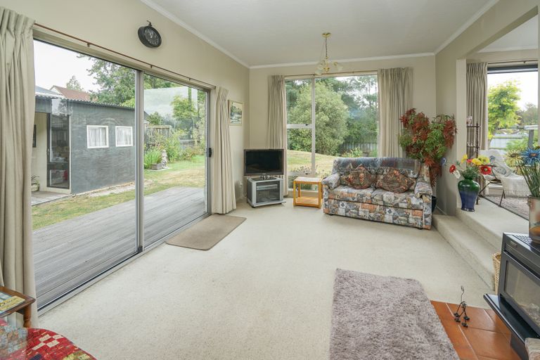 Photo of property in 79 Newnham Street, Rangiora, 7400