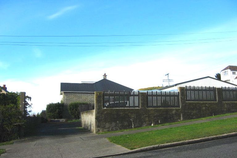 Photo of property in 60 Bandon Street, Bluff, 9814