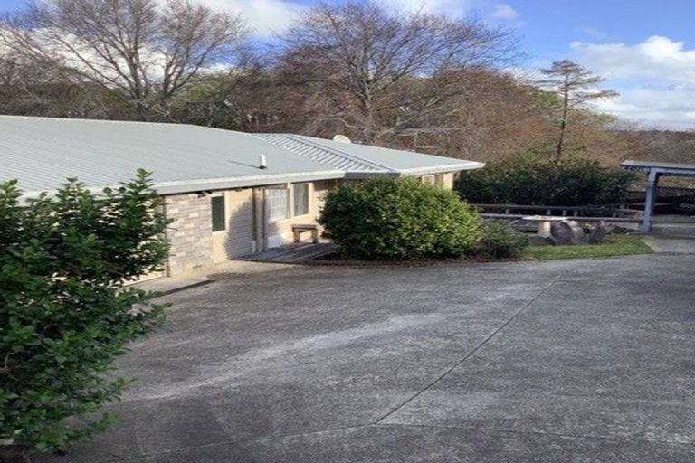 Photo of property in 1/40 Edgeworth Road, Glenfield, Auckland, 0629