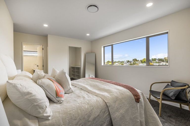 Photo of property in 55b Merriefield Avenue, Forrest Hill, Auckland, 0620
