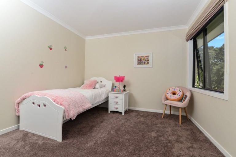 Photo of property in 11 Karl Michael Crescent, Flagstaff, Hamilton, 3210