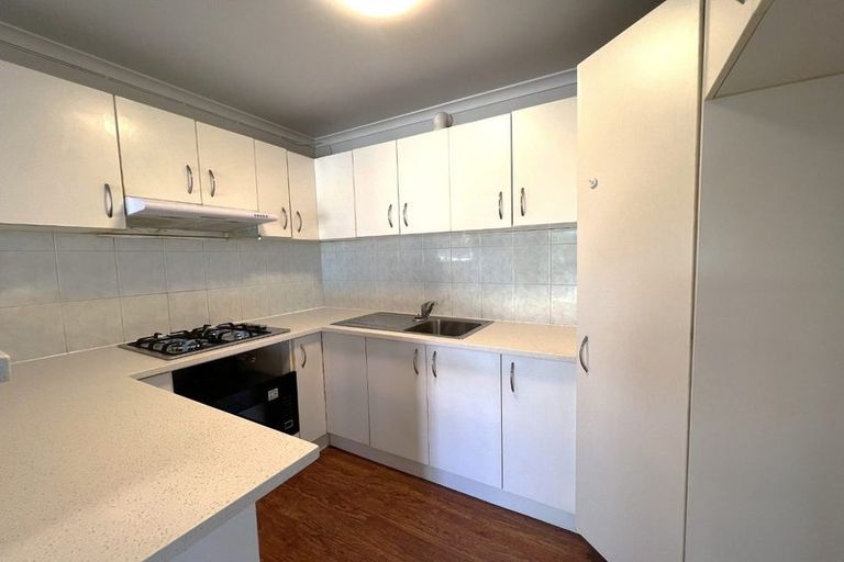 Photo of property in 7 Mcfetridge Place, Hillcrest, Auckland, 0627