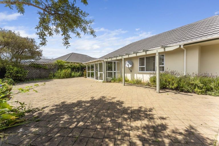 Photo of property in 14 Millwood Place, Silverstream, Upper Hutt, 5019