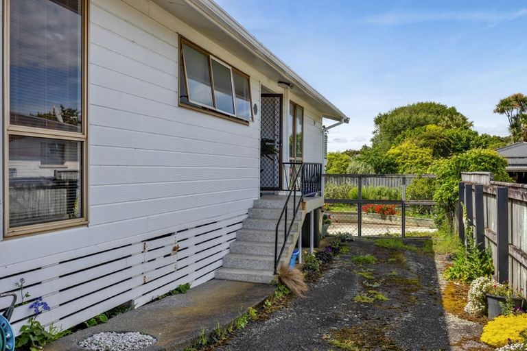 Photo of property in 7 Karaka Street, Hawera, 4610