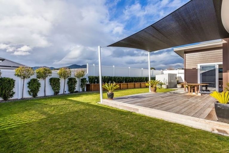 Photo of property in 28 Victoria Street, Richmond Heights, Taupo, 3330