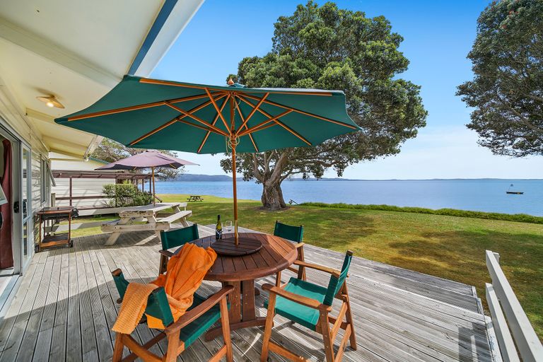 Photo of property in 342 Big Bay Road, Manukau Heads, Awhitu, 2684