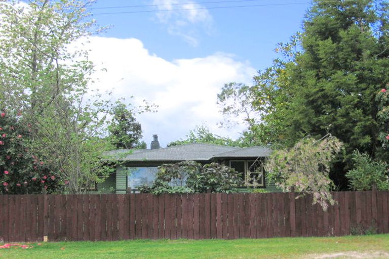 Photo of property in 20 Koha Road, Taupo, 3330