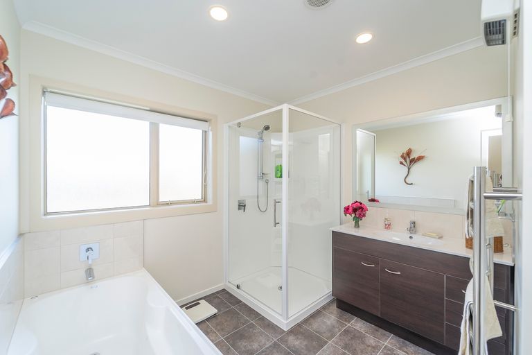 Photo of property in 49 Armstrong Avenue, Carterton, 5713