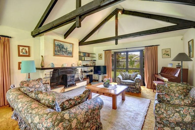 Photo of property in 18 Windsor Place, Mosgiel, 9024