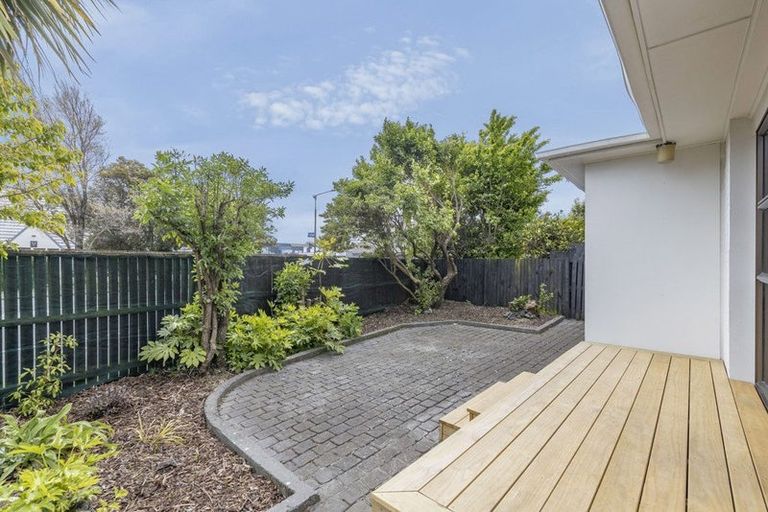 Photo of property in 2/217 Barrington Street, Somerfield, Christchurch, 8024