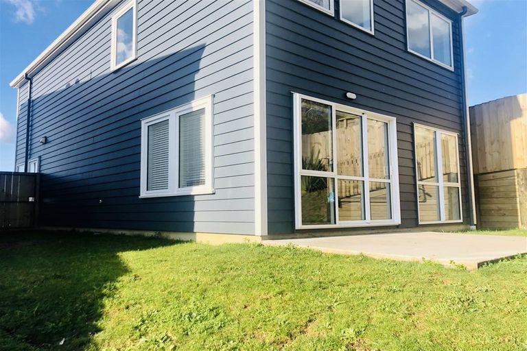 Photo of property in 104 Joseph Street, Flat Bush, Auckland, 2019