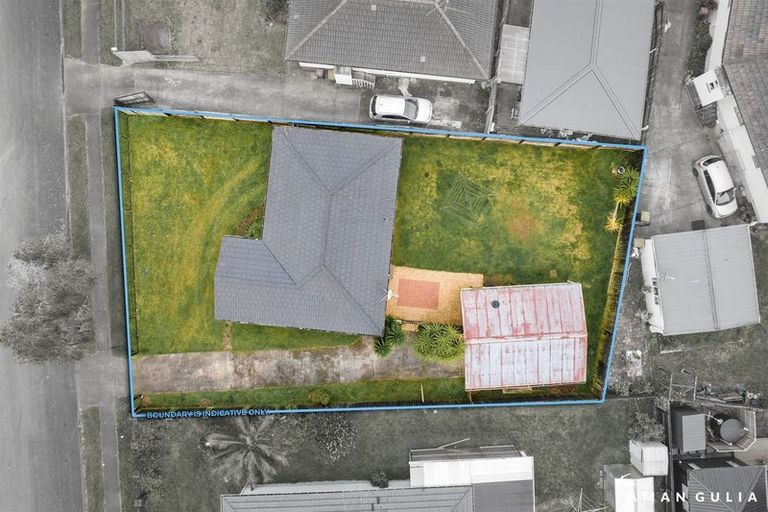 Photo of property in 41 Innismara Avenue, Wattle Downs, Auckland, 2103