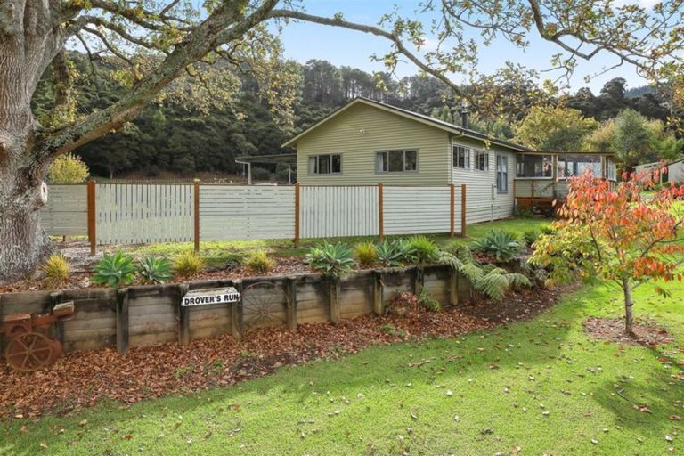 Photo of property in 175a Tapu Coroglen Road, Tapu, Thames, 3575