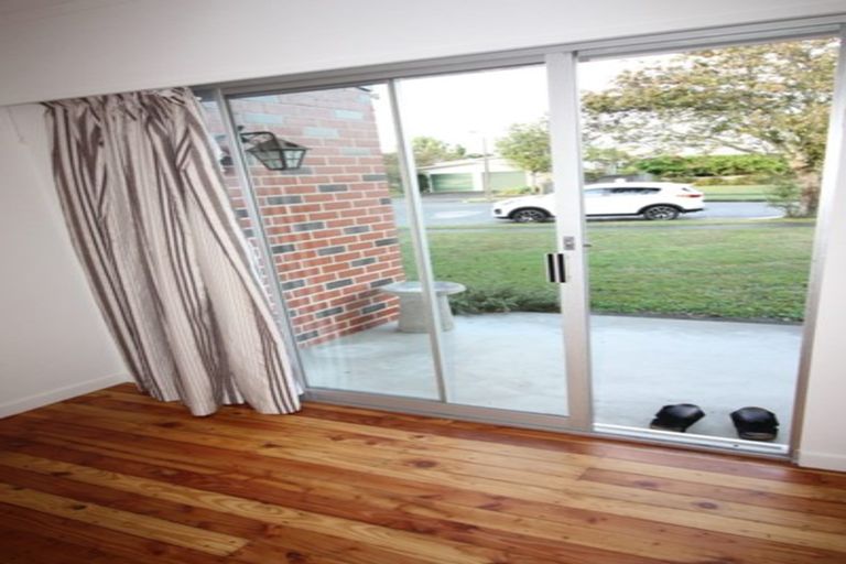 Photo of property in 4 Belgrave Place, Awapuni, Palmerston North, 4412