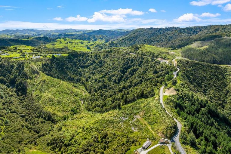Photo of property in 709 Ahuroa Road, Puhoi, Warkworth, 0981
