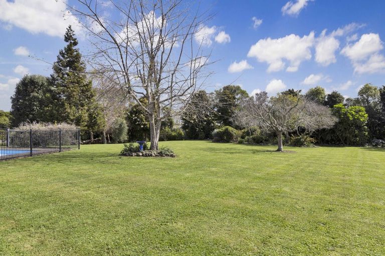 Photo of property in 225 Waitohu Valley Road, Otaki, 5583