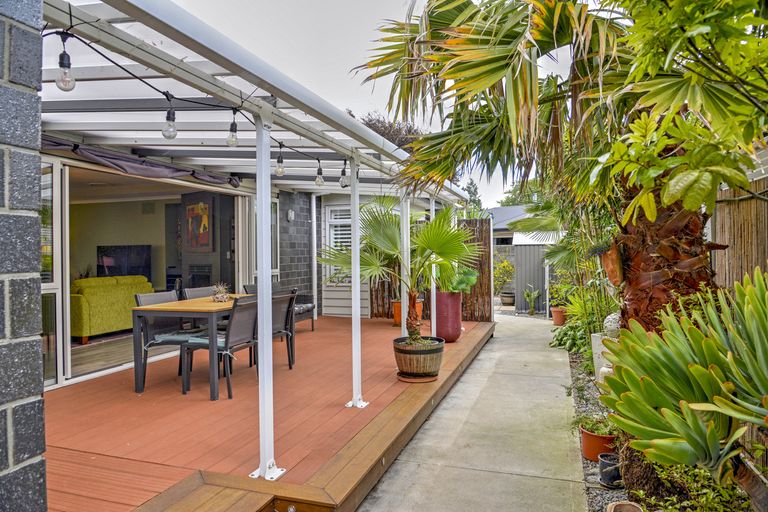 Photo of property in 14 Howard Street, Carterton, 5713