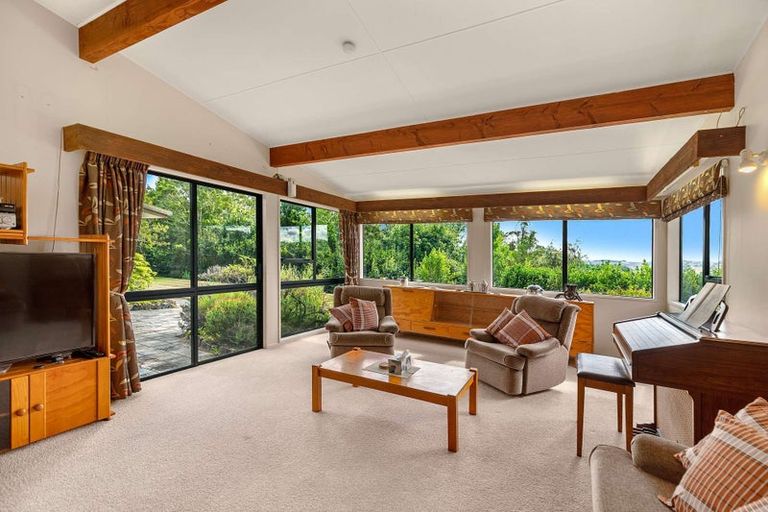 Photo of property in 9 Marshall Road, Hunterville, 4730