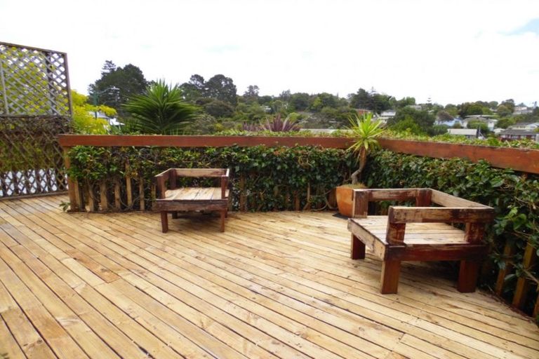 Photo of property in 4 Carillon Place, Massey, Auckland, 0614