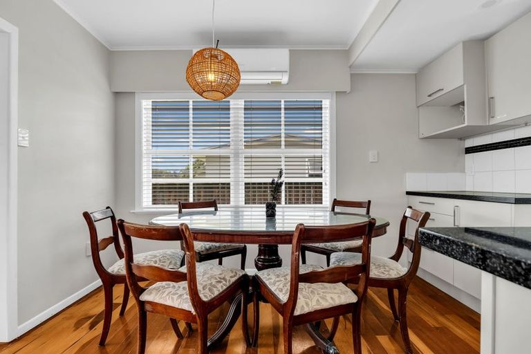 Photo of property in 27 Mckee Avenue, Fenton Park, Rotorua, 3010