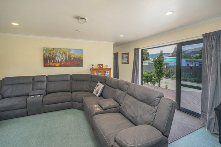 Photo of property in 6 Norman Andrews Place, Hope, Richmond, 7020