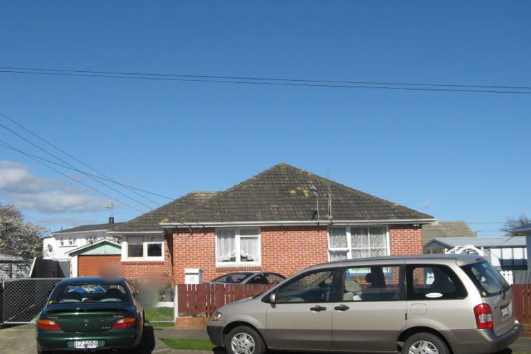 Photo of property in 15 Kauri Street, Levin, 5510