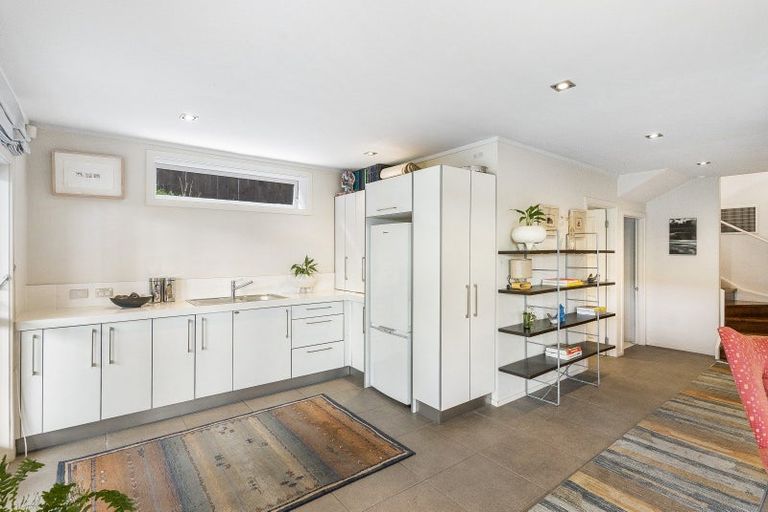 Photo of property in 15 Grosvenor Street, Grey Lynn, Auckland, 1021