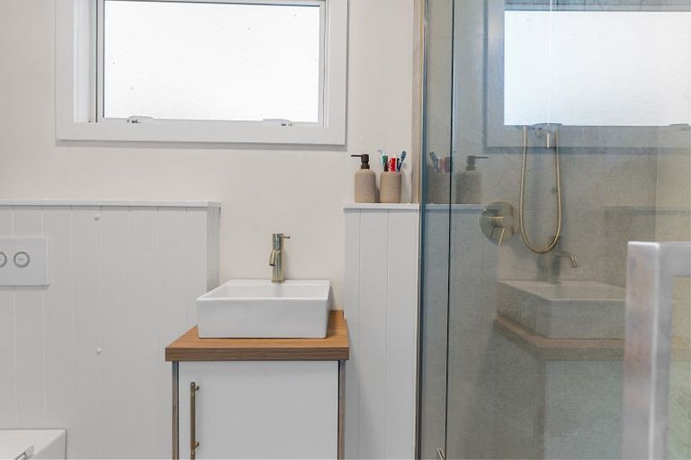 Photo of property in 12 Brodie Place, Bethlehem, Tauranga, 3110