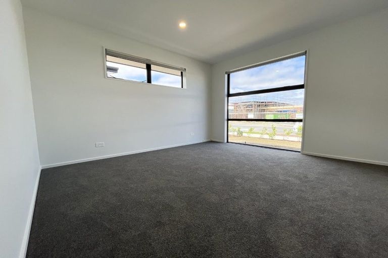 Photo of property in 22 Harlequin Drive, Rolleston, 7614
