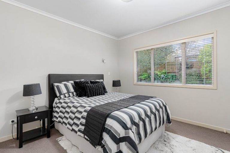 Photo of property in 35 Masefield Terrace, Kelvin Grove, Palmerston North, 4414