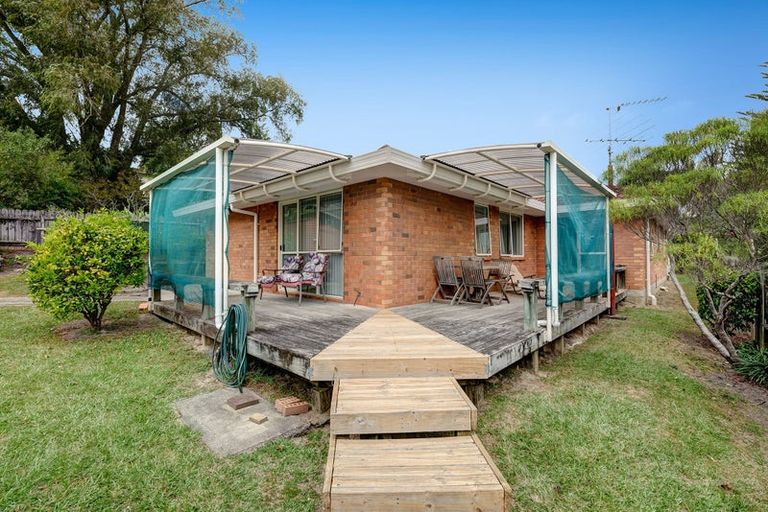 Photo of property in 5 Ian Marwick Place, Birkenhead, Auckland, 0626