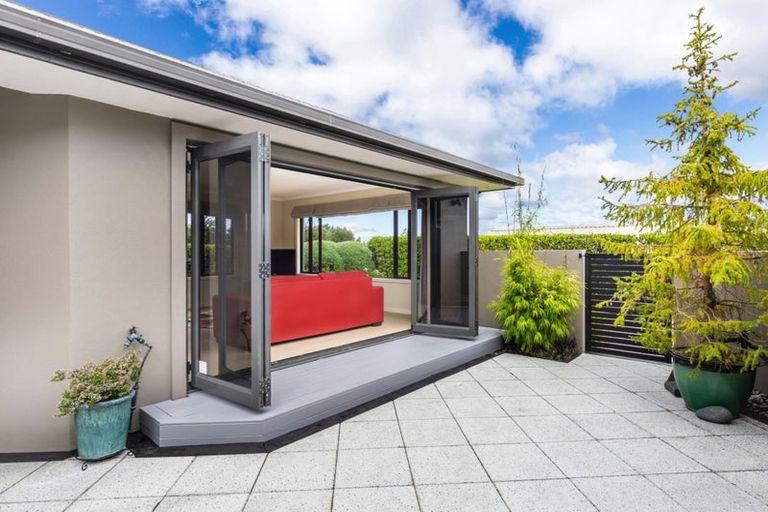 Photo of property in 14 Birchwood Lane, Hilltop, Taupo, 3330