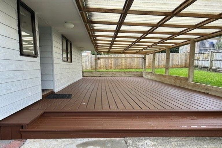 Photo of property in 14a Newington Road, Henderson, Auckland, 0612