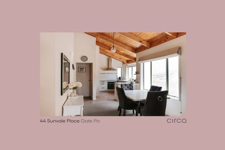 Photo of property in 44 Sunvale Place, Gate Pa, Tauranga, 3112