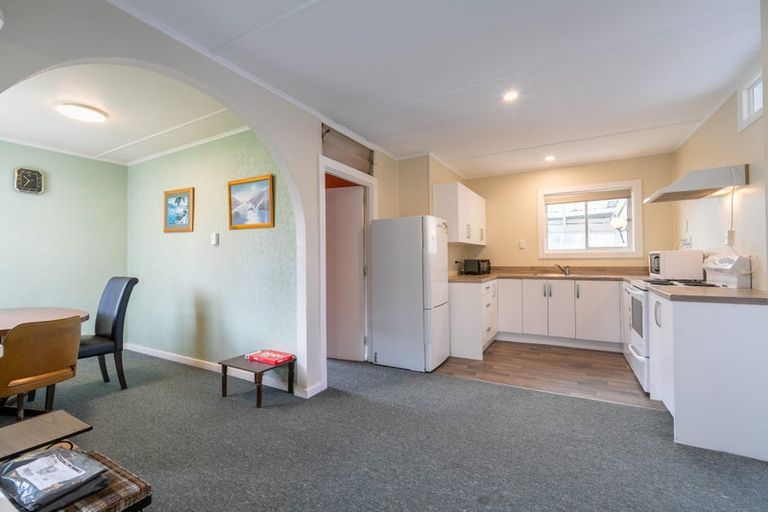 Photo of property in 38 Mackinnon Loop, Te Anau, 9600