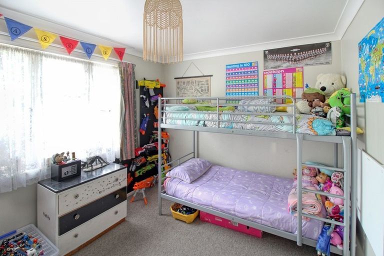 Photo of property in 1022 Tremaine Avenue, Roslyn, Palmerston North, 4414