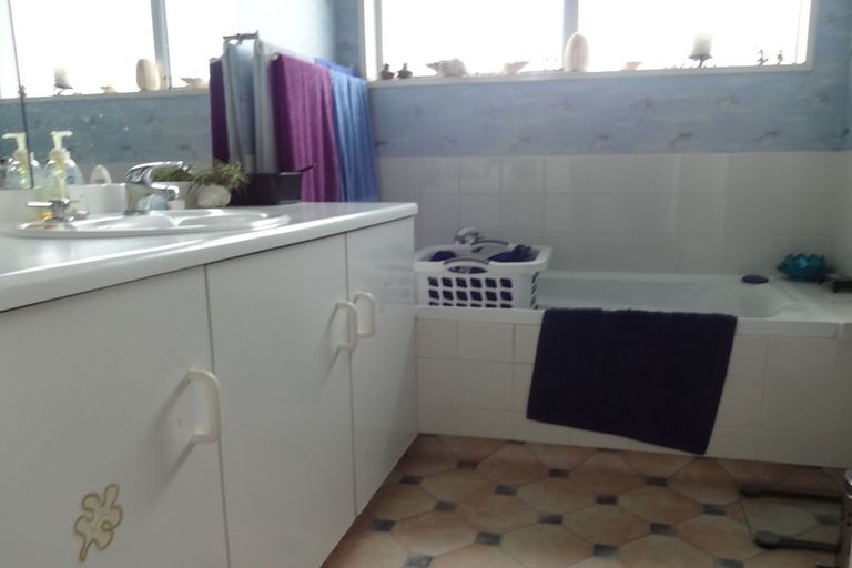 Photo of property in 118 Ohauiti Road, Hairini, Tauranga, 3112