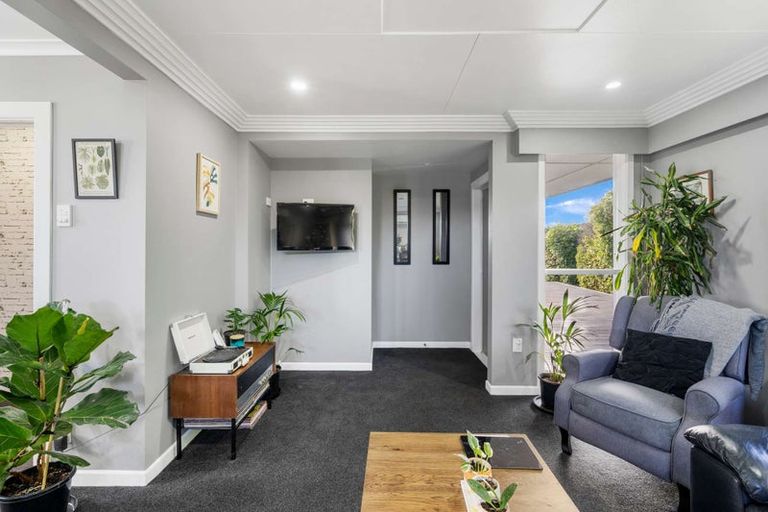 Photo of property in 65 Prospect Terrace, Newfield, Invercargill, 9812