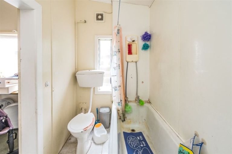 Photo of property in 20 Niblett Street, Whanganui, 4500