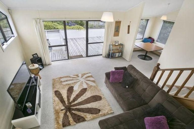 Photo of property in 16b Jasmine Grove, Maungaraki, Lower Hutt, 5010