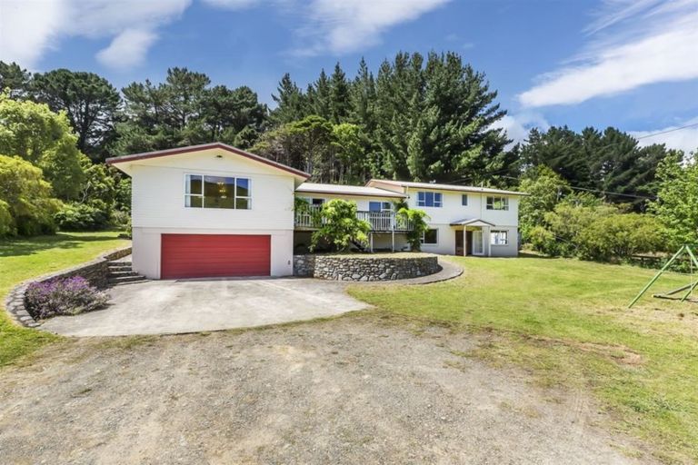 Photo of property in 298a Paekakariki Hill Road, Paekakariki Hill, Porirua, 5381