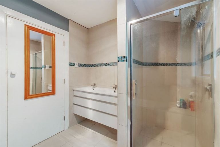 Photo of property in 40 Barnes Road, Redwood, Christchurch, 8051