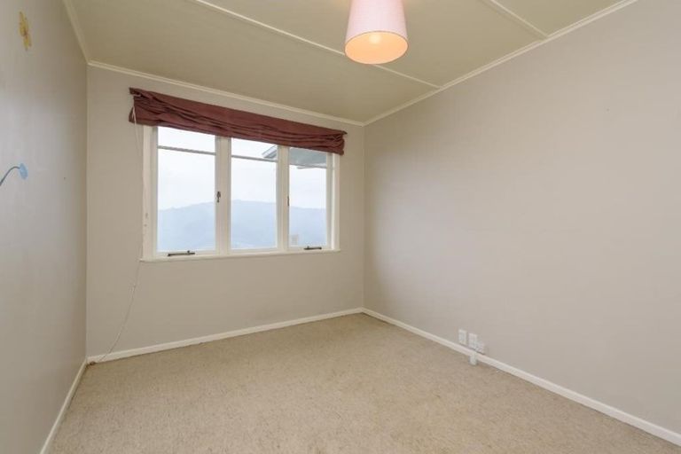 Photo of property in 29 Bedford Street, Northland, Wellington, 6012