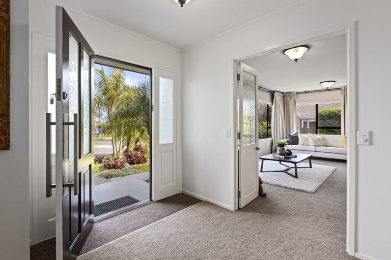 Photo of property in 23 Glucina Avenue, West Harbour, Auckland, 0618