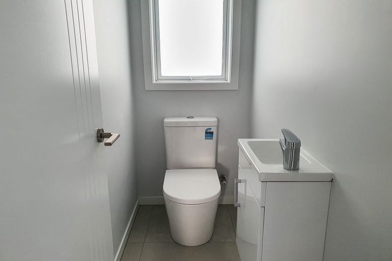 Photo of property in 65a Tama Street, Alicetown, Lower Hutt, 5010