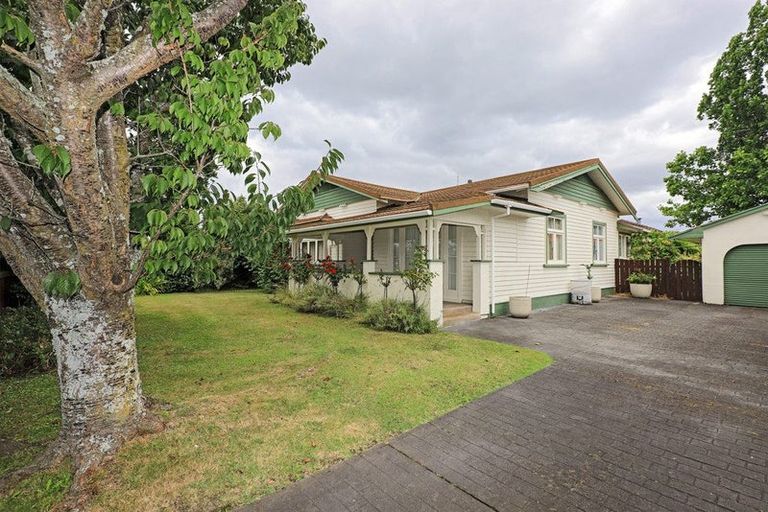 Photo of property in 604 Avenue Road West, Saint Leonards, Hastings, 4120